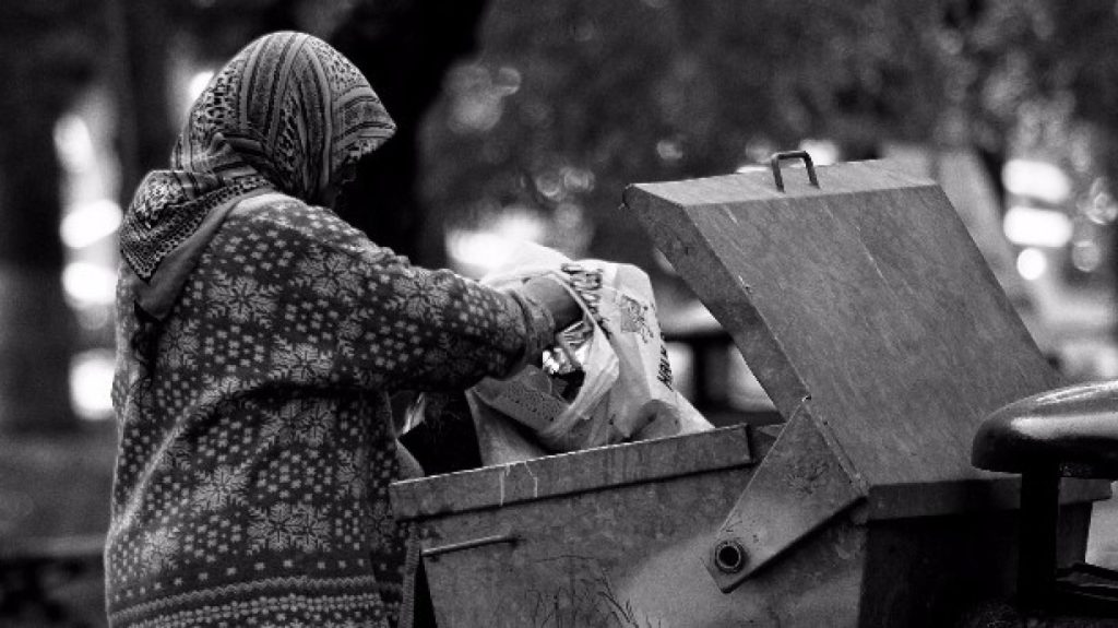 CHP MİLLETVEKİLİ SARIBAL; “İKTİDAR, YOKSULLUĞU SİYASETİN TEMELİNE YERLEŞTİRDİ, YAŞAM HAKKINI İHLAL EDİYOR”