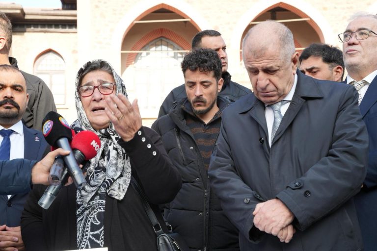 ZAFER PARTİSİNDEN ŞEHİT ANALARI DAYANIŞMA VE YARDIMLAŞMA DERNEĞİNE DESTEK