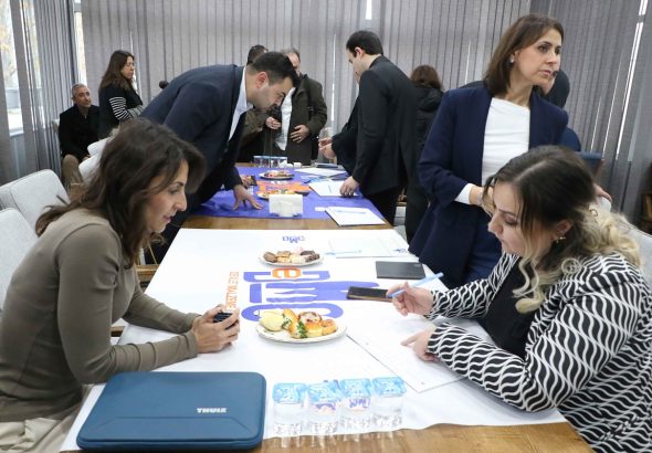 ATO VE DMO İŞ BİRLİĞİYLE DÜZENLENEN “SATIN ALMA VE TEDARİKÇİ BİLGİLENDİRME TOPLANTISI” ATO MECLİS SALONU’NDA YAPILDI…