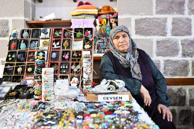 EN GÜZEL, HEDİYE, ADRES, HAMAMÖNÜ ,EL ,ÜRÜNLER, PAZARI,altındağ,belediye,haberim,gazete,