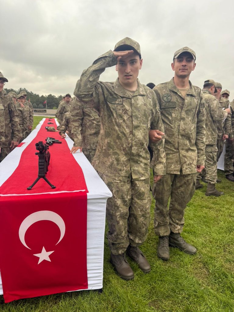 VATAN SEVGİSİ ENGEL TANIMADI (12)