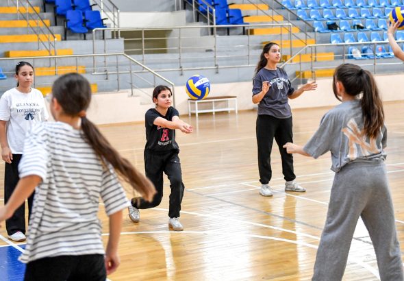 15 BİN ALTINDAĞLI ÇOCUK YAZ OKULUNDA BULUŞTU (2)